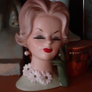 Meet your Posher, Marianne